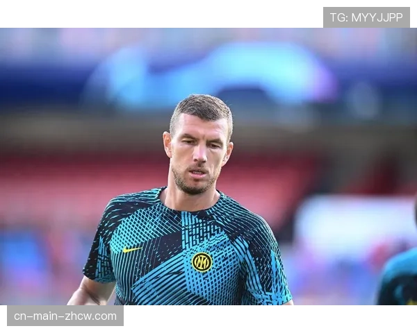 老将哲科替补登场，以40岁零256天创欧冠最年长出场纪录